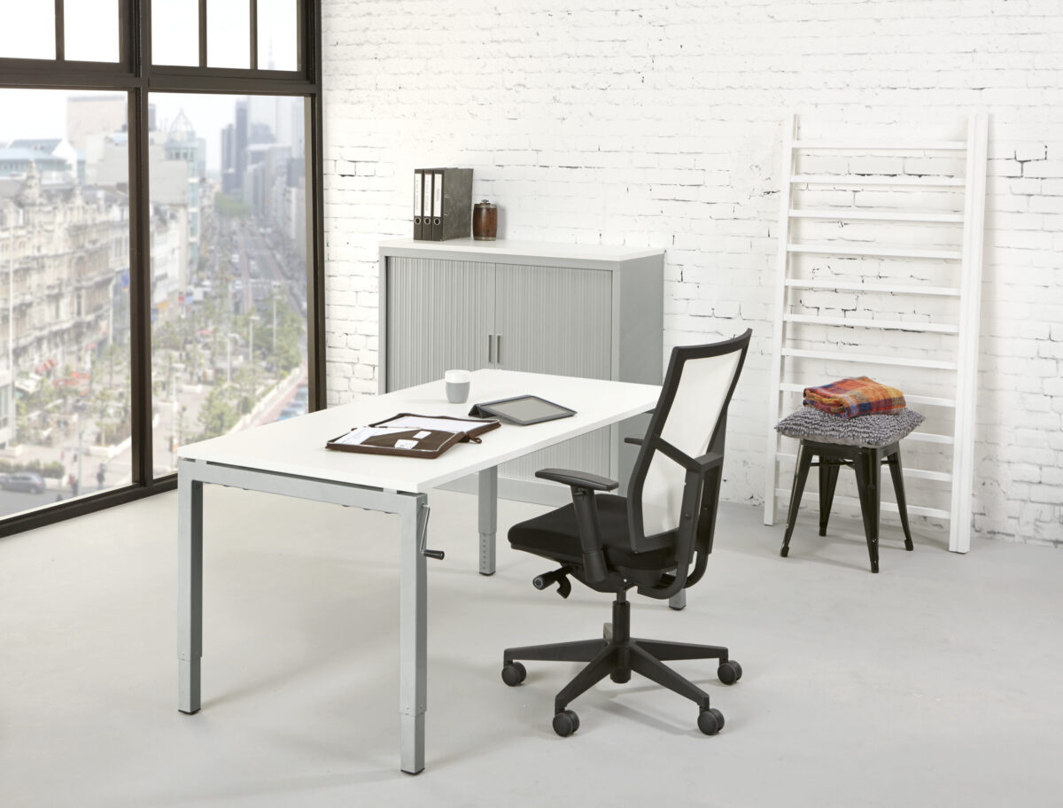 Slingerbureau | 180x80cm | NEN-EN527