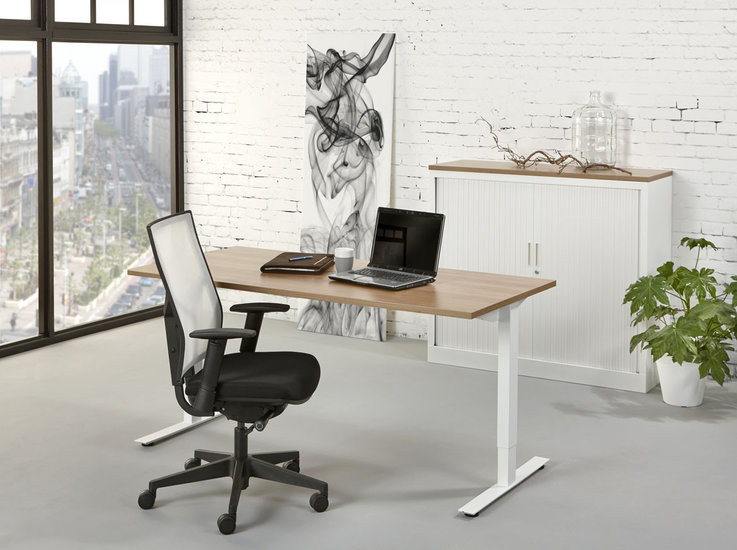 166853127 Essential Bureau | 120x80cm | NEN-EN527