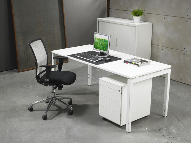 166877363 Luxe Bureau | 180x80cm | NEN-EN527