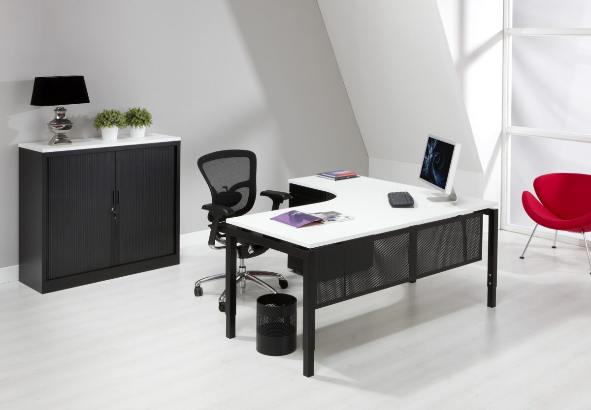 HOEKBUREAU-ACORNER-180×120-Links Luxe Wingbureau | 180x120cm Links | NEN-EN527